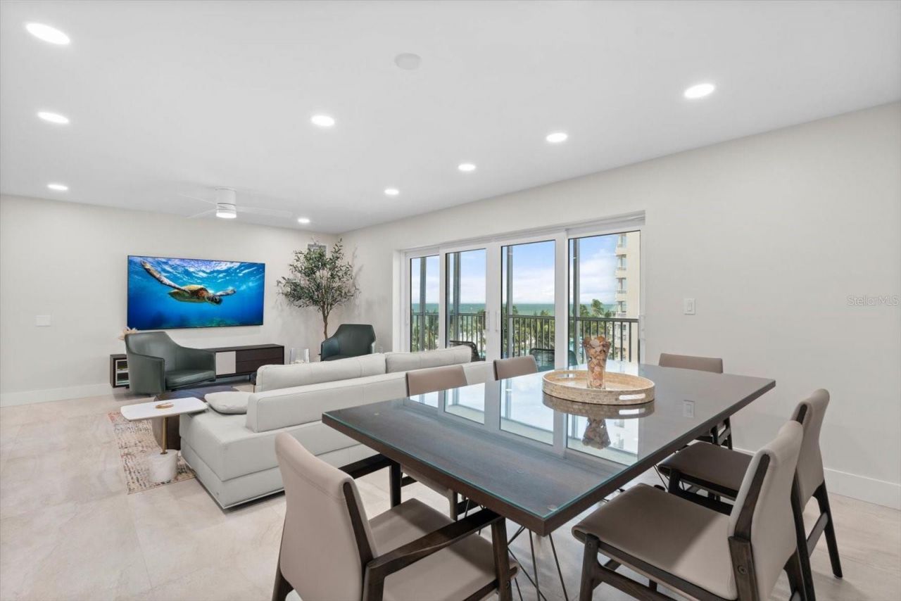 800 Benjamin Franklin Drive, Unit 505, Sarasota, FL 34236 Photo