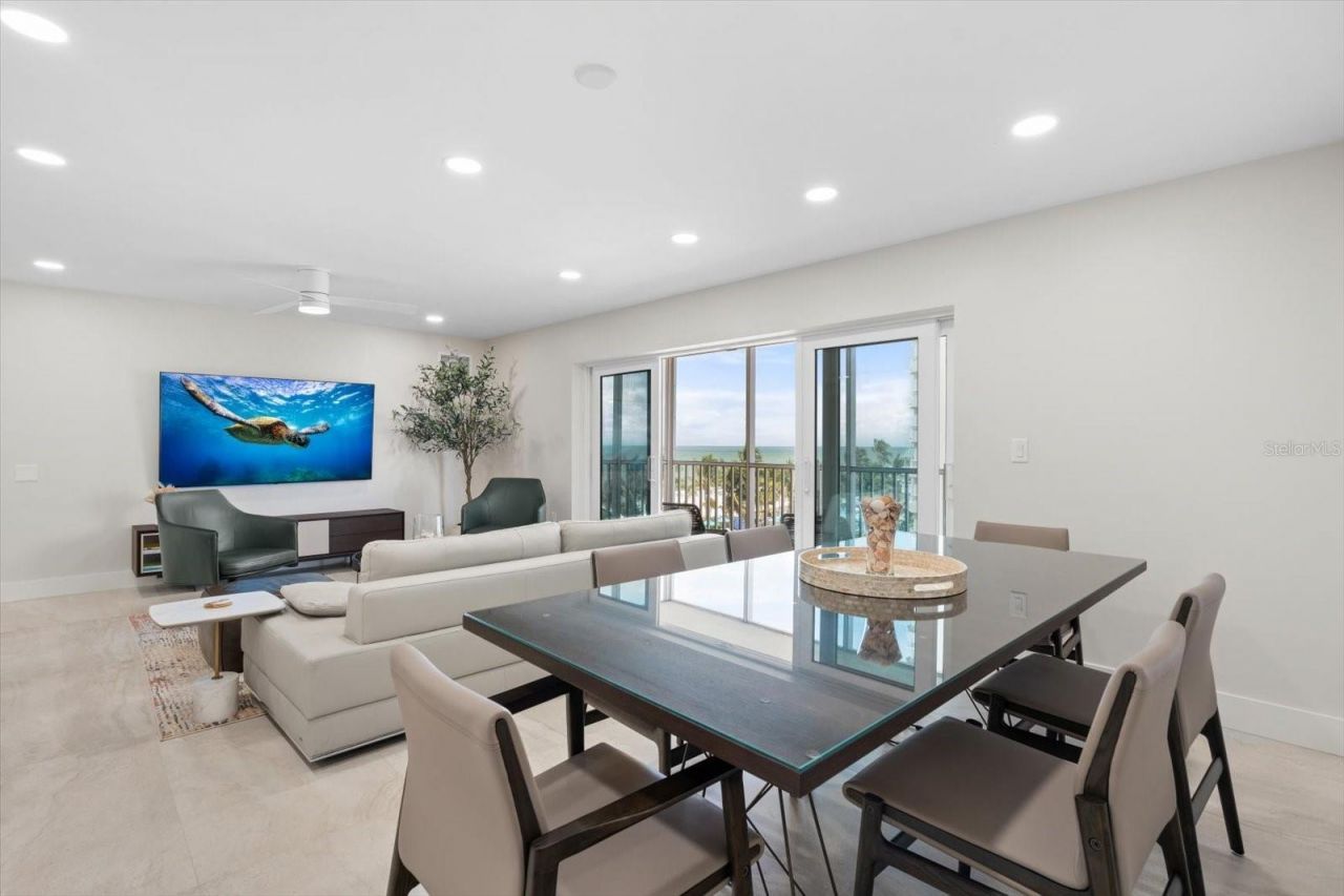 800 Benjamin Franklin Drive, Unit 505, Sarasota, FL 34236 Photo