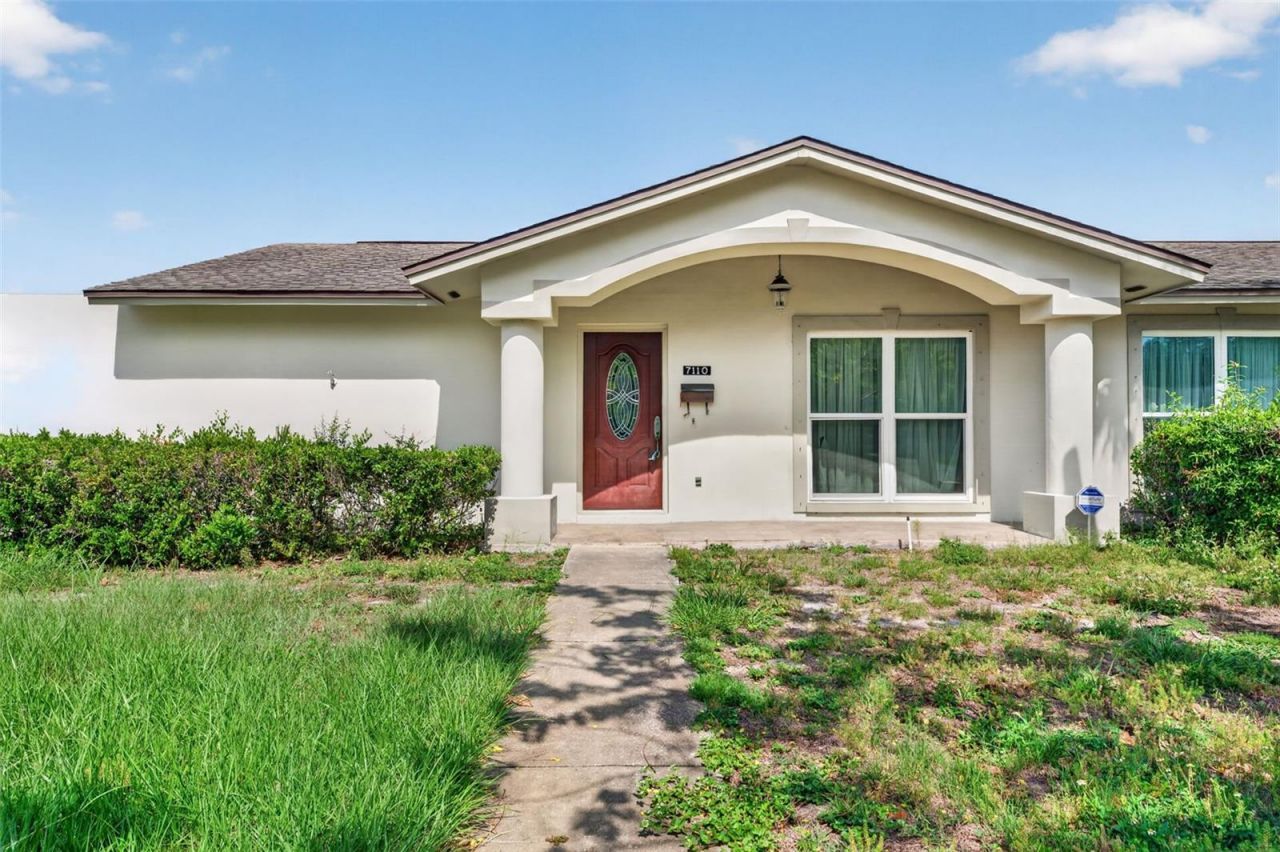 7110 Mintwood Court, Tampa, FL 33615 Main Photo