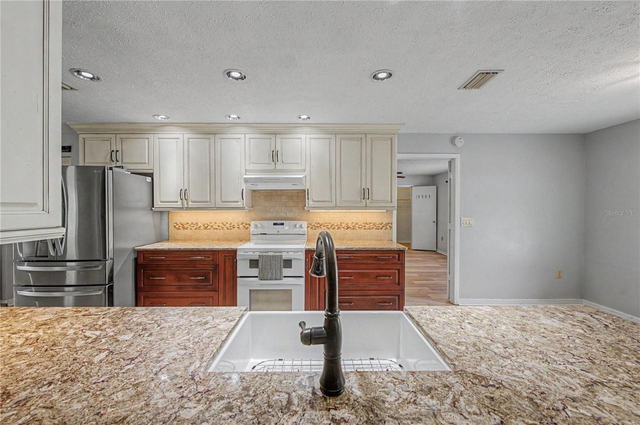 5242 County Line Road , Lakeland, FL 33811 Photo