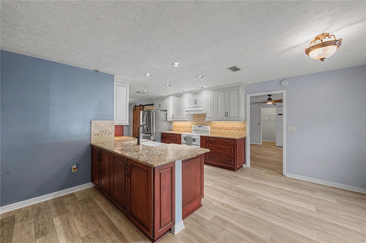 5242 County Line Road , Lakeland, FL 33811 Photo
