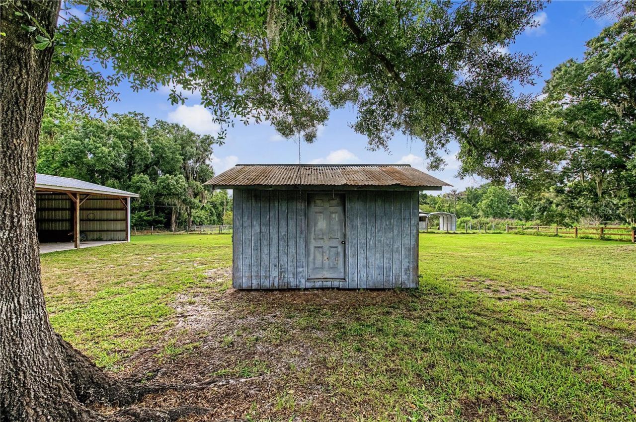 5242 County Line Road , Lakeland, FL 33811 Photo