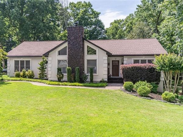 5050 Puritan Drive, Sugar Hill, GA 30518