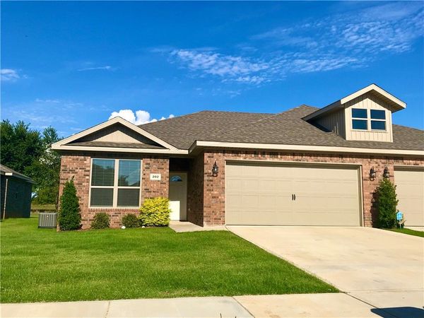 202 Alder Street , Pea Ridge, AR 72751