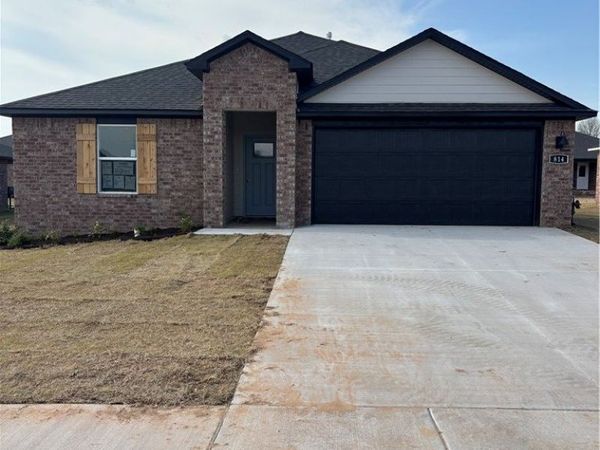 814 Heeler Avenue , Lowell, AR 72745