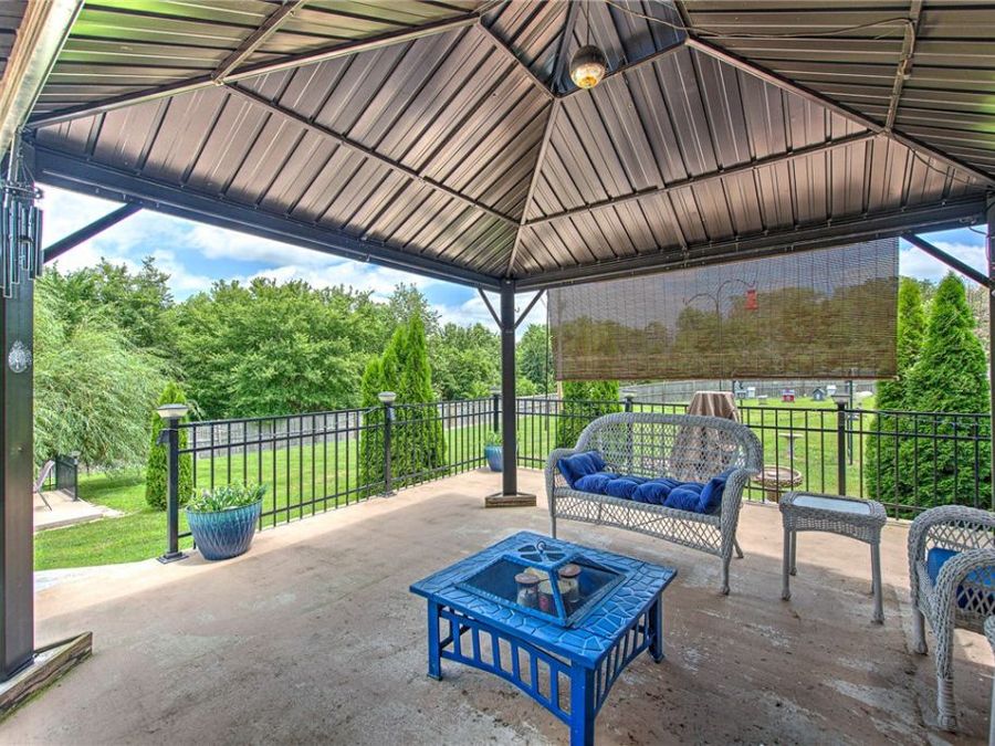Property Image 35