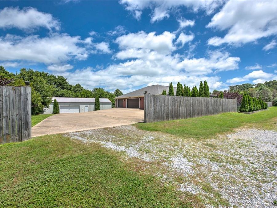 Property Image 46
