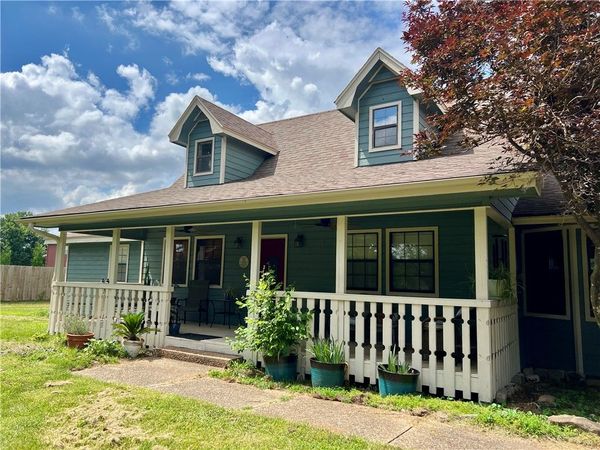 1301 Laurel Avenue , Rogers, AR 72758