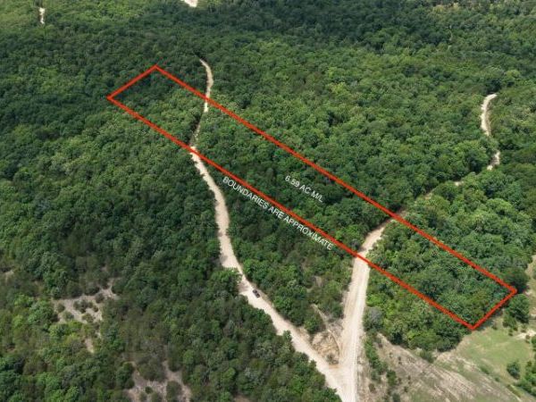 001-03017-000 CR 143 , Oakland, AR 72661