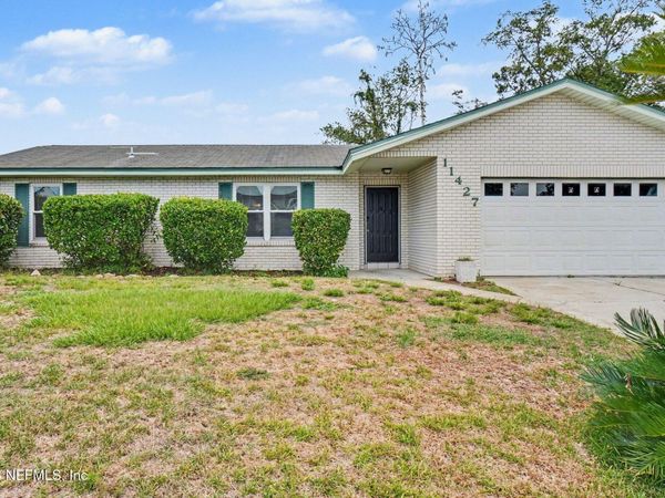 11427 YELLOW TAIL Court, Jacksonville, FL 32218