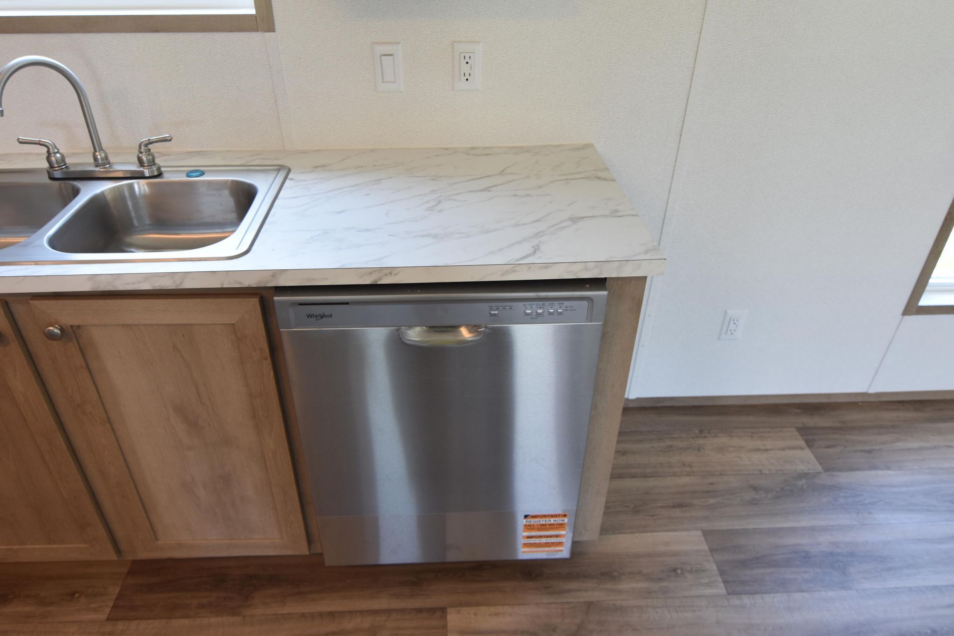 167 Davis Terrace Photo 18