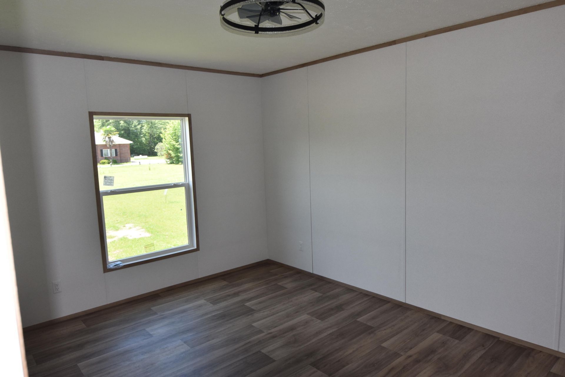 167 Davis Terrace Photo 24