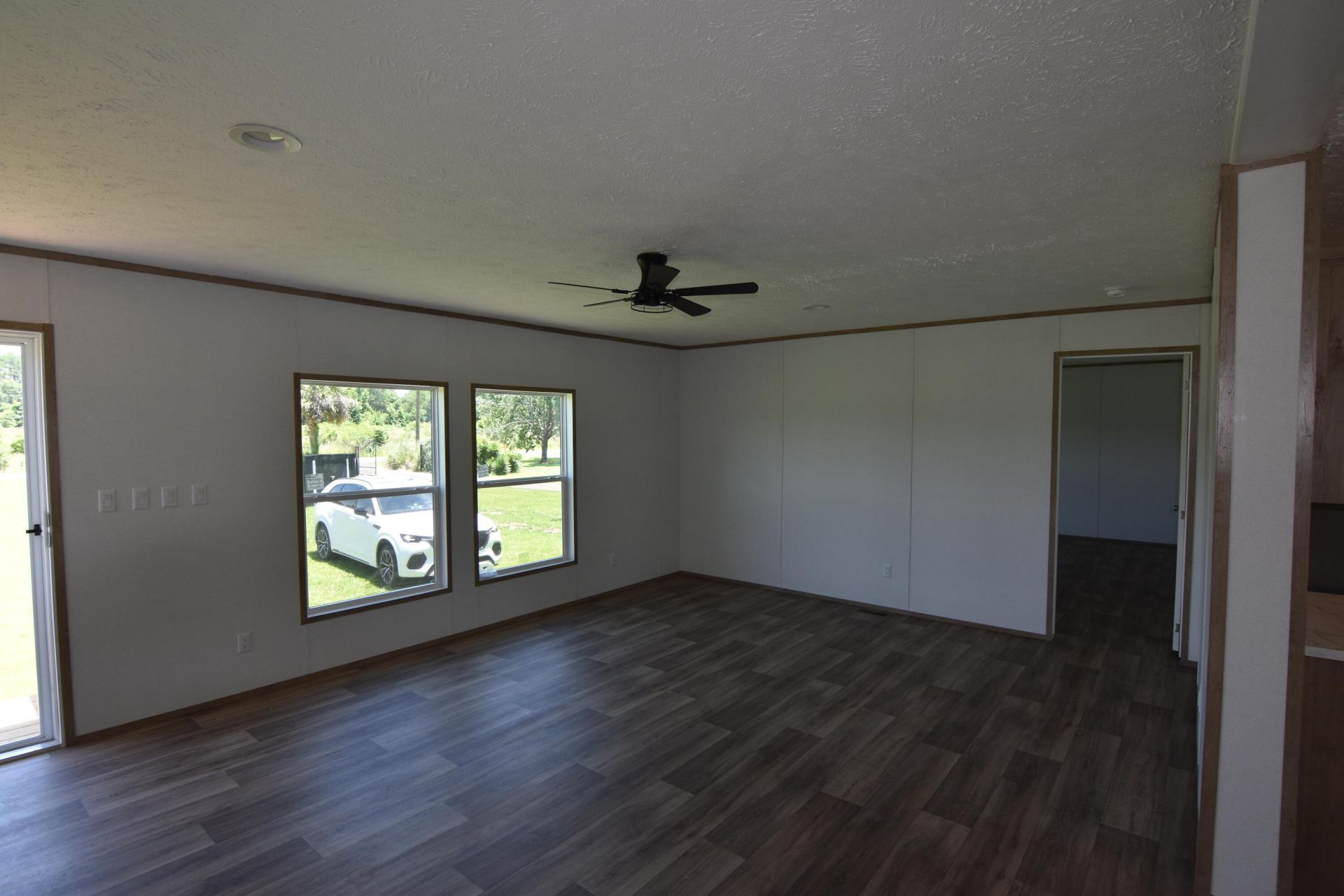 167 Davis Terrace Photo 34