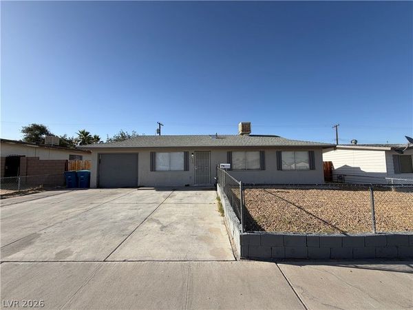 6336 Brittany Way , Las Vegas, NV 89107