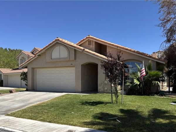 194 Kachina Drive , Henderson, NV 89074