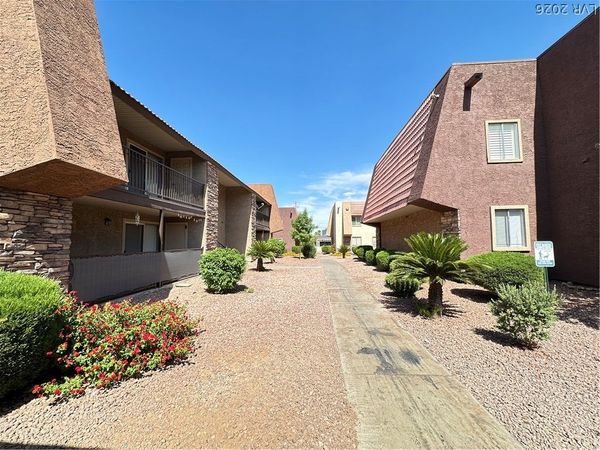 4340 SANDY RIVER Drive , Unit 84, Las Vegas, NV 89103