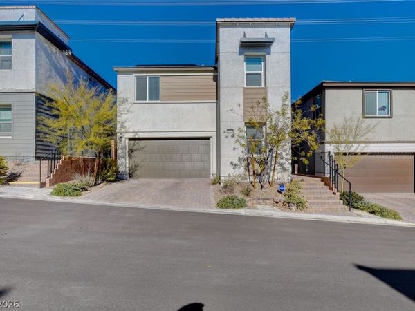 10818 Lost Ark Avenue , Las Vegas, NV 89129