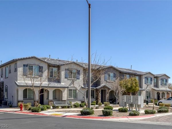 8493 Insignia Avenue , Unit 101, Las Vegas, NV 89178
