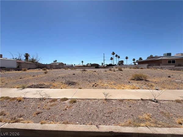 835 Park Lane , Henderson, NV 89015