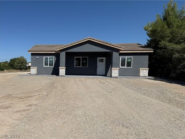 3080 Unicorn Avenue , Pahrump, NV 89048