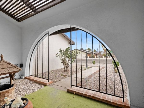 2599 Pacific Avenue , Las Vegas, NV 89121