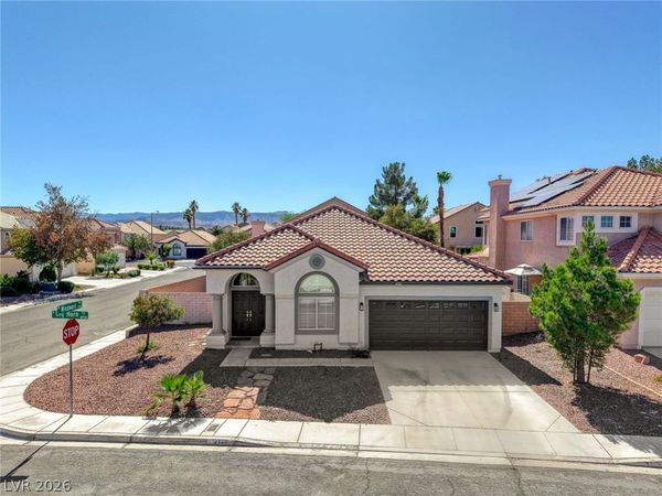 4741 Leg Horn Court , Las Vegas, NV 89147