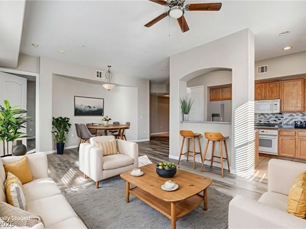 32 E Serene Avenue , Unit 302, Las Vegas, NV 89123