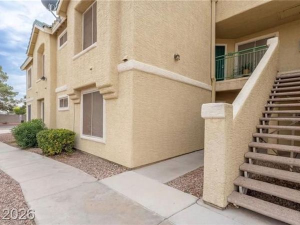 1401 Linnbaker Lane , Unit 202, Las Vegas, NV 89110