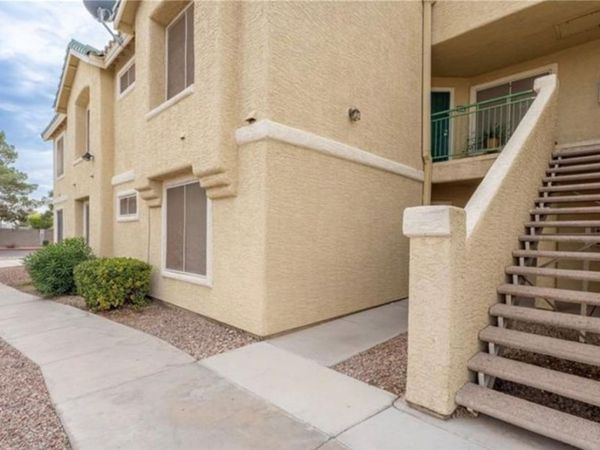 1401 Linnbaker Lane , Unit 202, Las Vegas, NV 89110