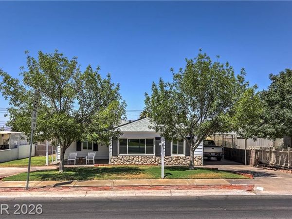479 S Water Street , Henderson, NV 89015