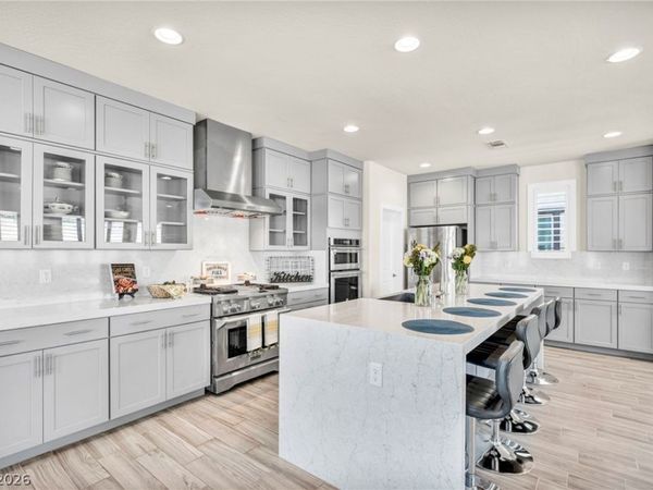 8171 Skye Sweep Street, Las Vegas, NV 89166