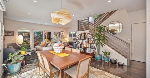 2210 Blues Aly, Sacramento, CA 95816 Photo