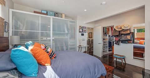 2210 Blues Aly, Sacramento, CA 95816 Photo