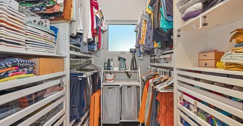2210 Blues Aly, Sacramento, CA 95816 Photo