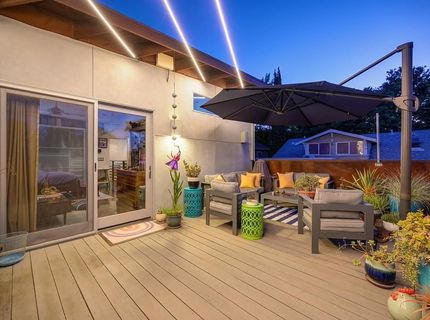 2210 Blues Aly, Sacramento, CA 95816 Photo