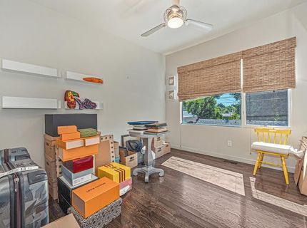 2210 Blues Aly, Sacramento, CA 95816 Photo