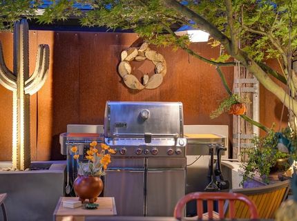 2210 Blues Aly, Sacramento, CA 95816 Photo