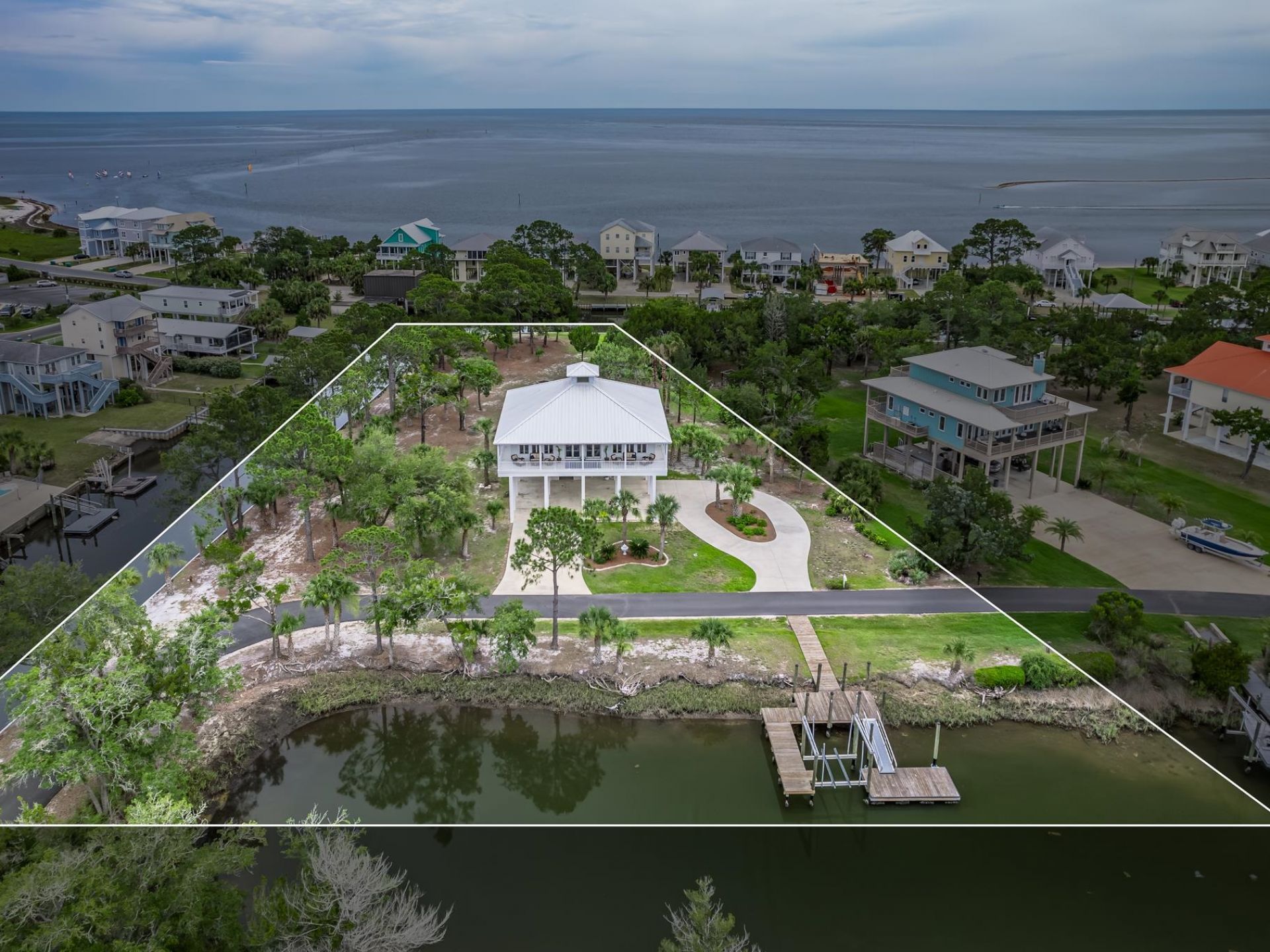 123 Cedar Island Way , Crawfordville, FL 32327 Photo