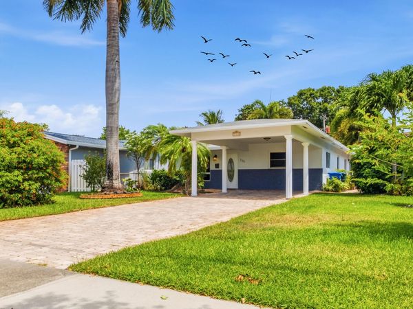 735 NE 34th Court, Oakland Park, FL 33334