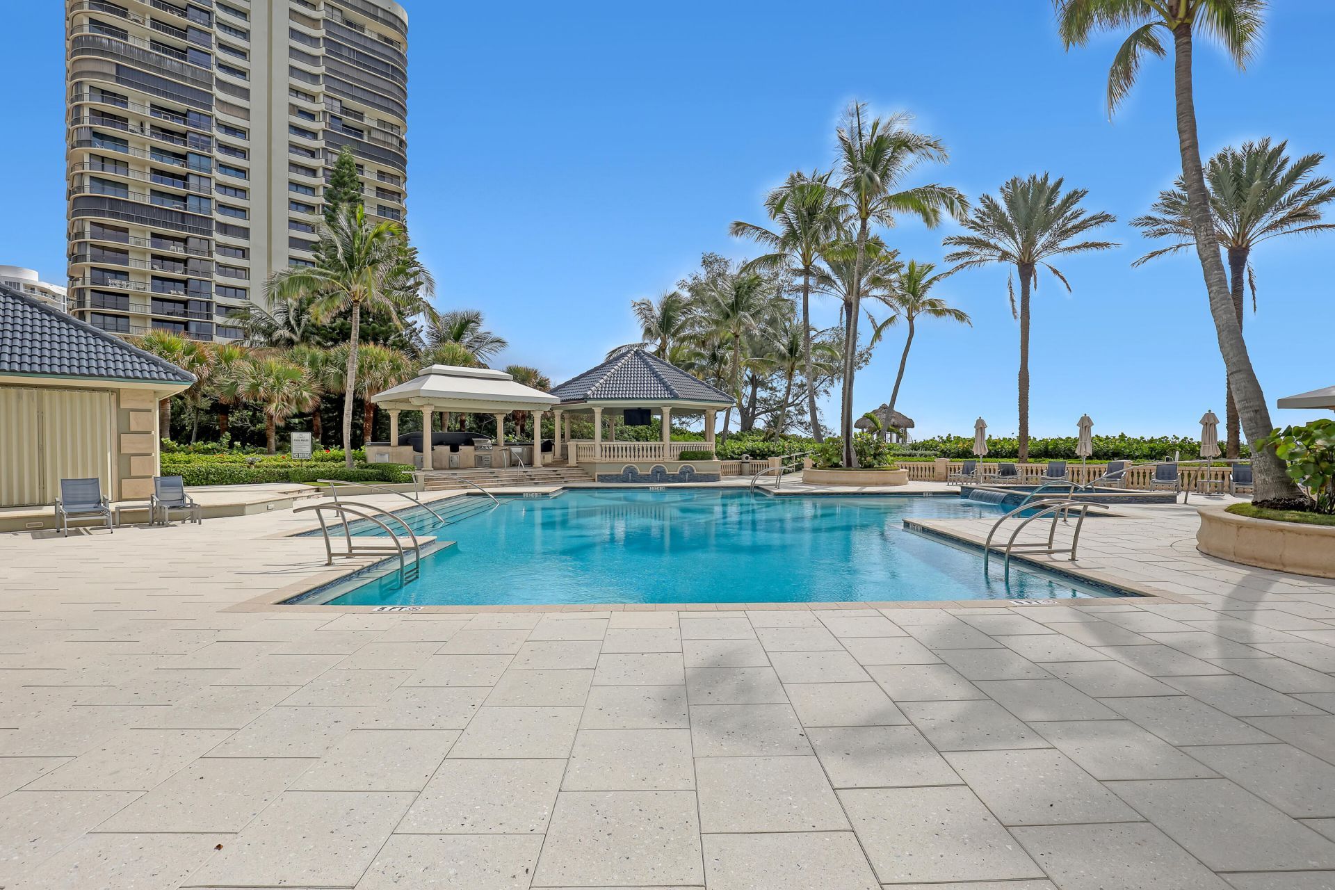 3920 N Ocean Drive, Unit 9b, Singer Island, FL 33404 Photo
