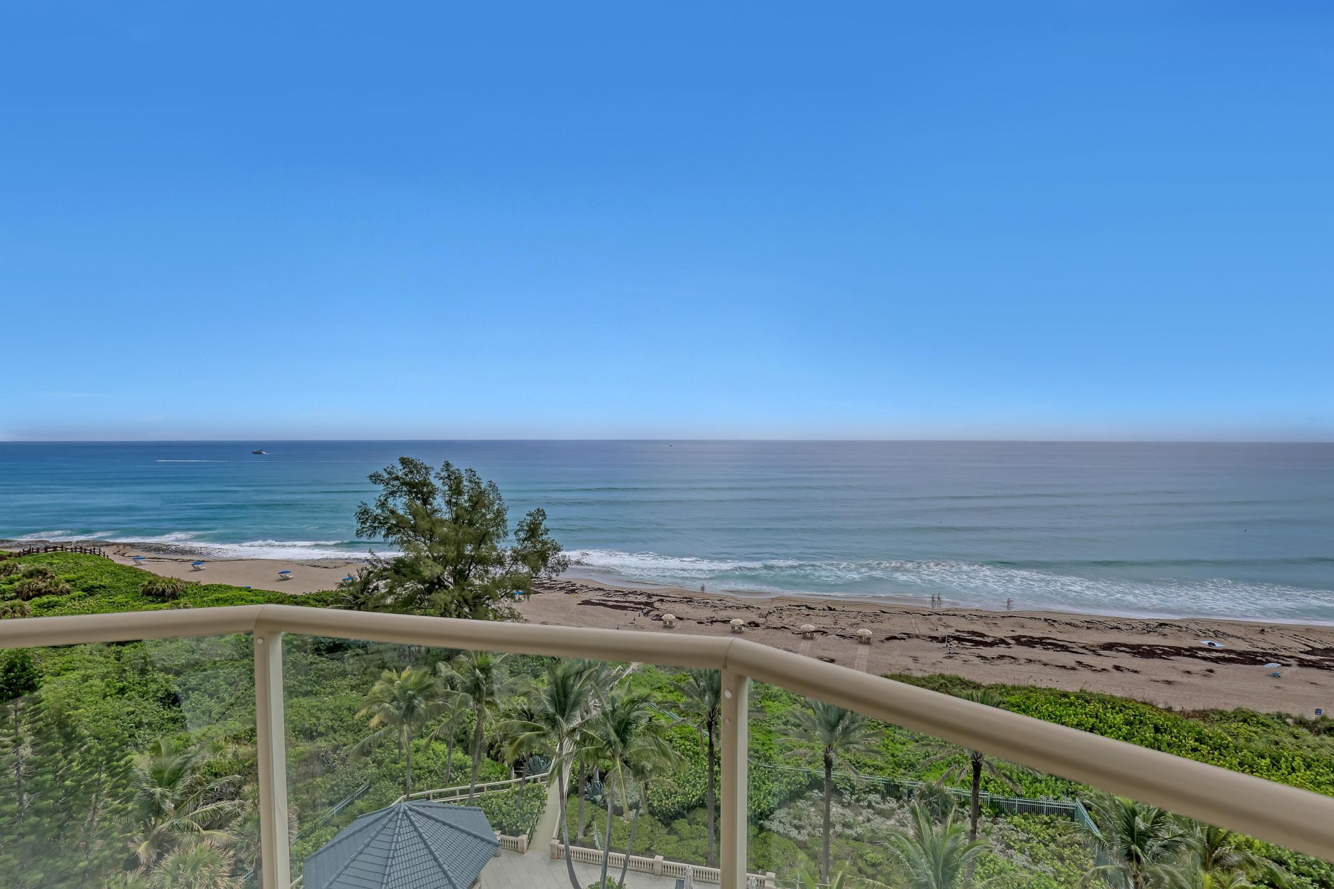 3920 N Ocean Drive, Unit 9b, Singer Island, FL 33404 Photo