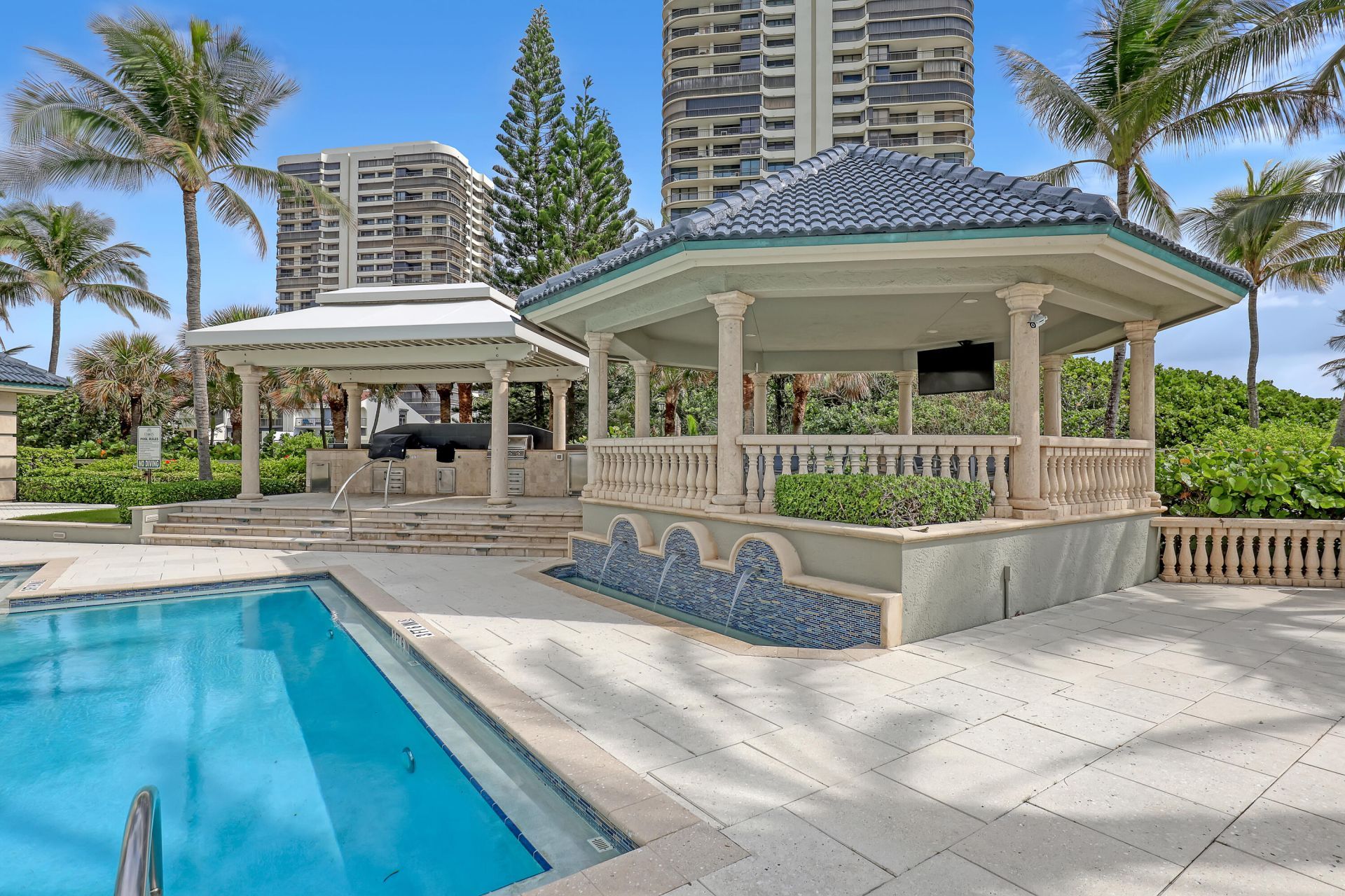 3920 N Ocean Drive, Unit 9b, Singer Island, FL 33404 Photo