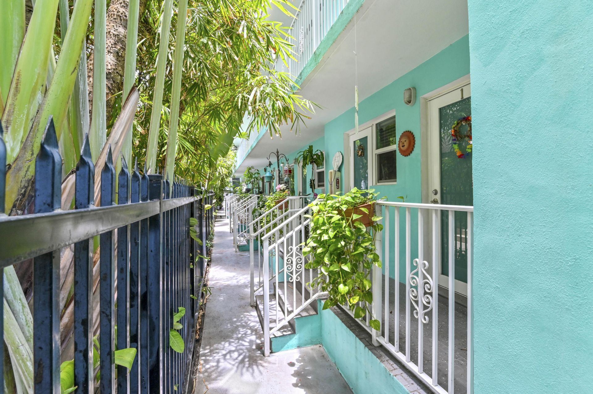 1035 Meridian Avenue, Unit 5, Miami Beach, FL 33139 Photo
