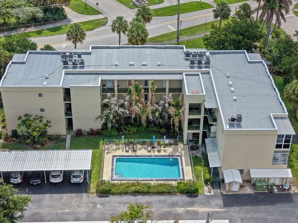1950 NE Indian River Drive, Unit 203, Jensen Beach, FL 34957