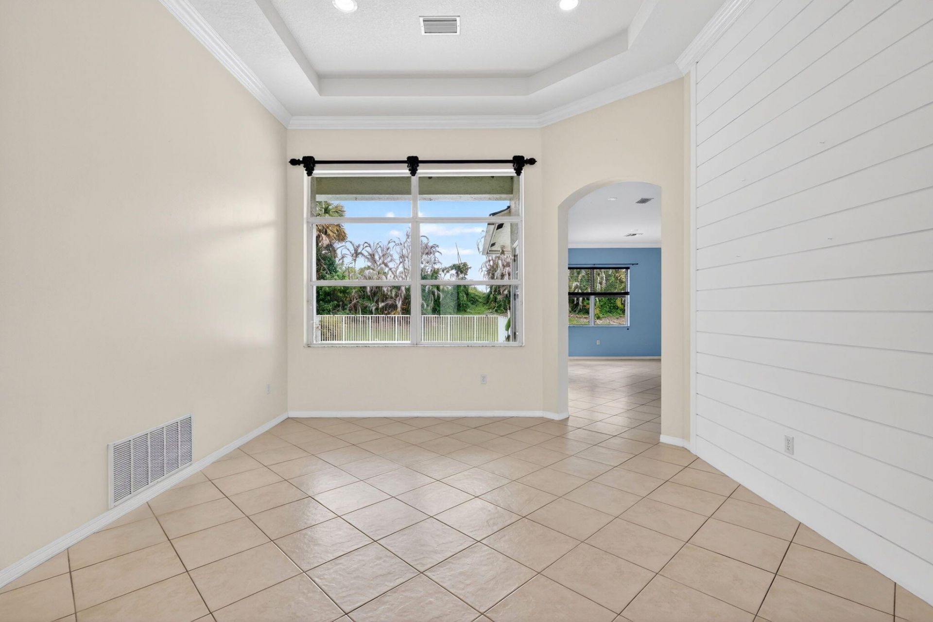 505 SW Lake Manatee Way, Port Saint Lucie, FL 34986 Photo