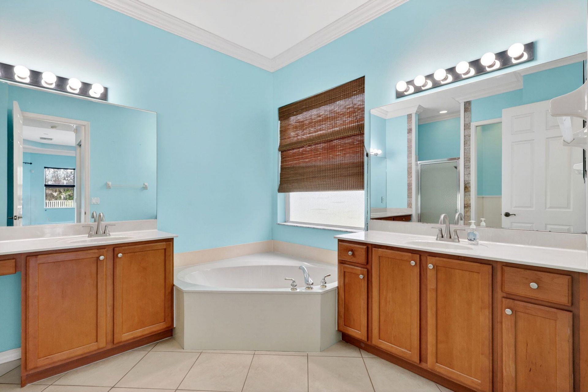 505 SW Lake Manatee Way, Port Saint Lucie, FL 34986 Photo