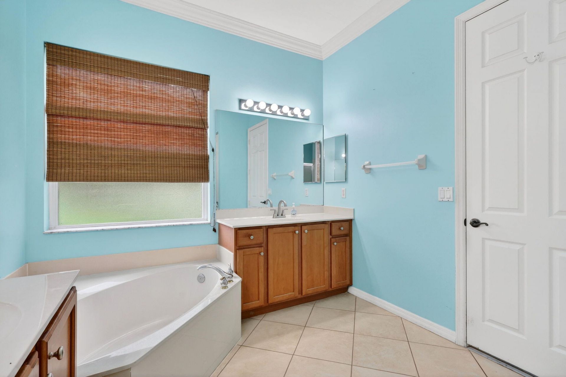 505 SW Lake Manatee Way, Port Saint Lucie, FL 34986 Photo