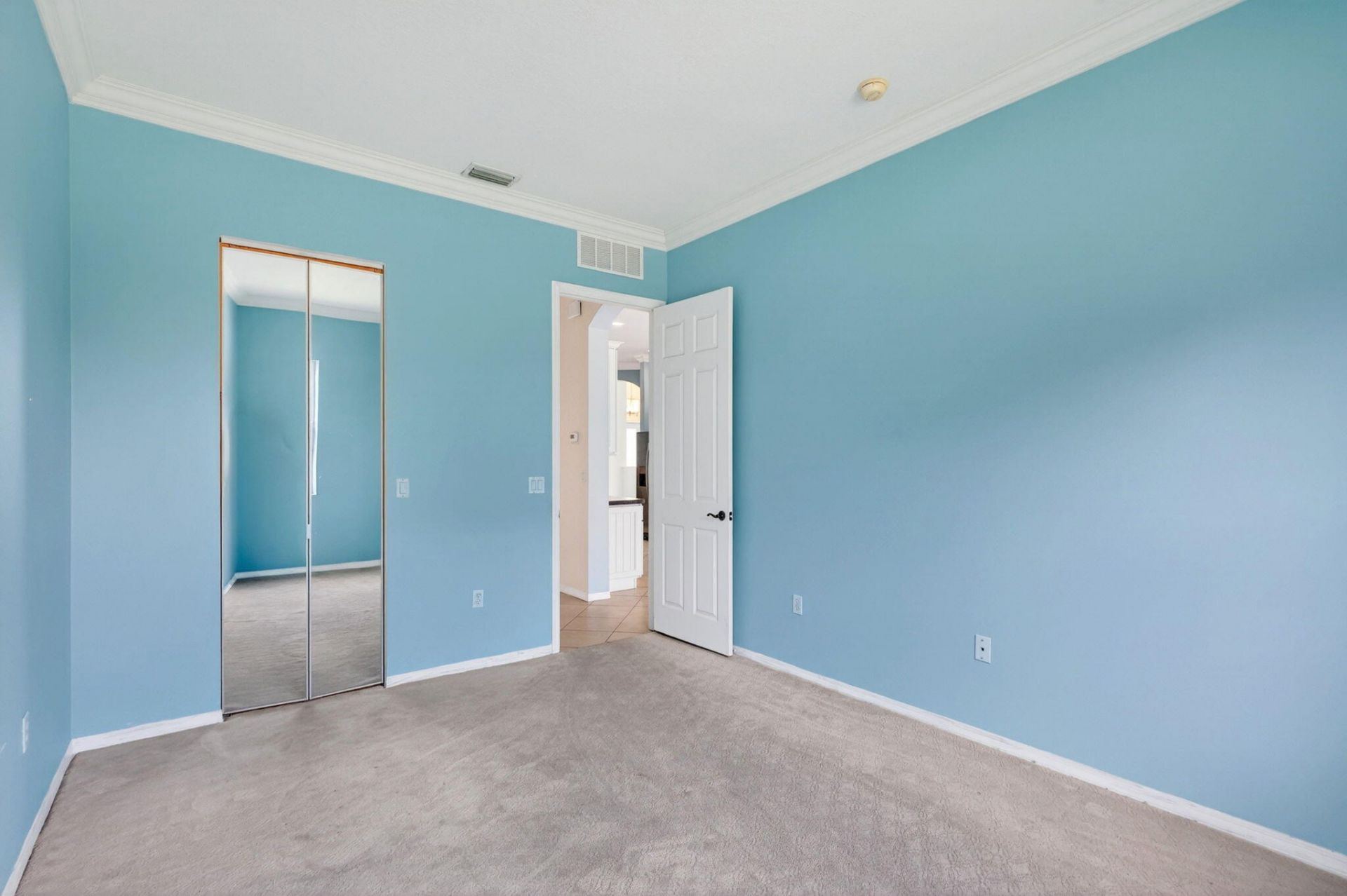 505 SW Lake Manatee Way, Port Saint Lucie, FL 34986 Photo