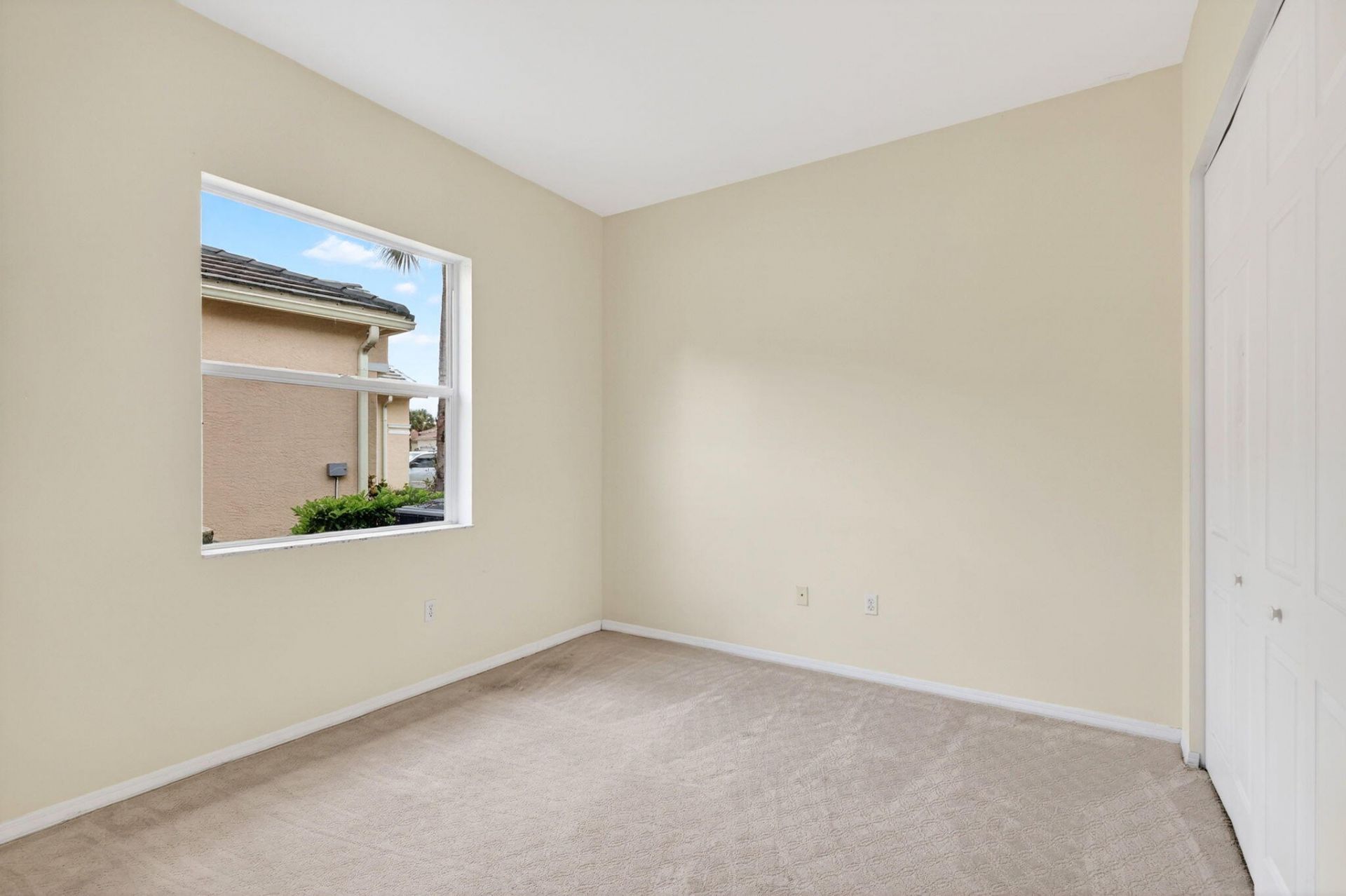 505 SW Lake Manatee Way, Port Saint Lucie, FL 34986 Photo