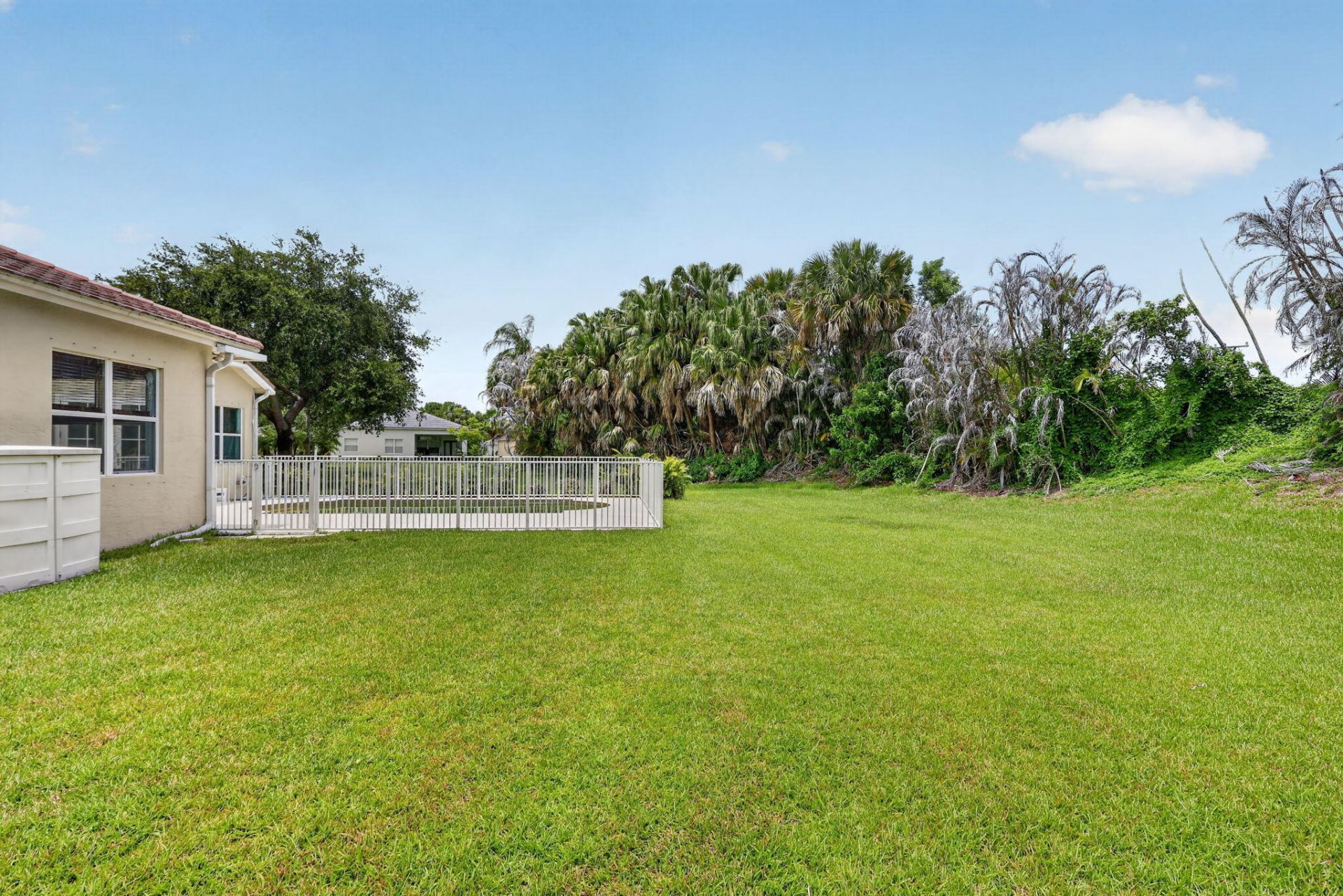 505 SW Lake Manatee Way, Port Saint Lucie, FL 34986 Photo